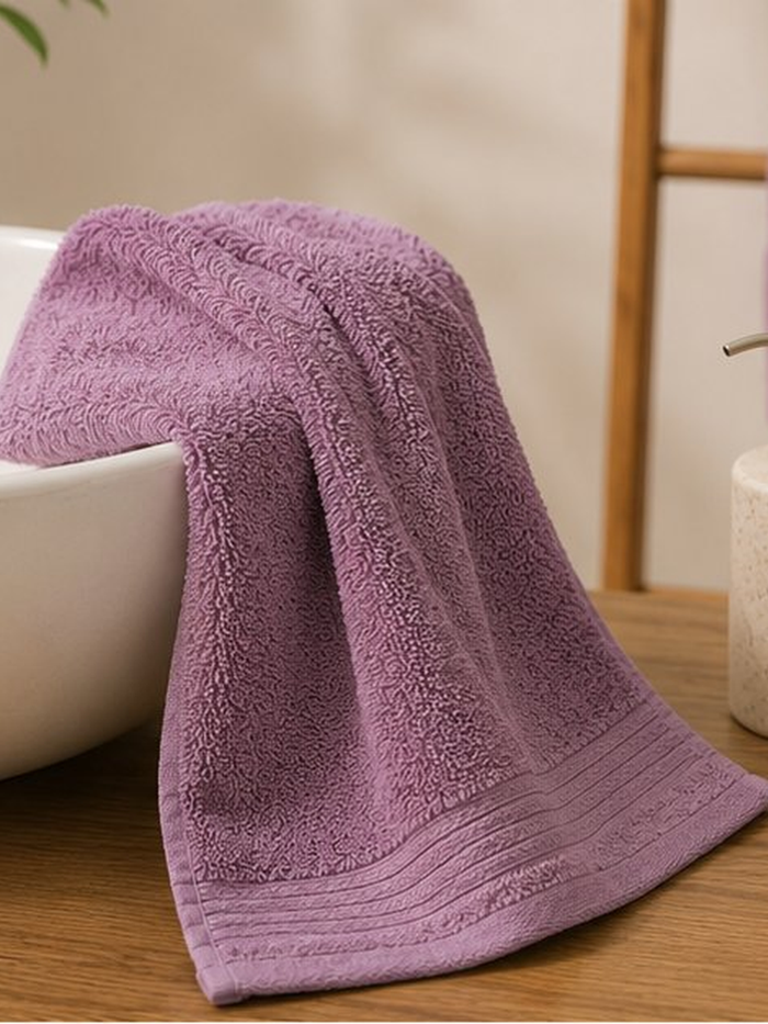 Hand Towel 100% Virgin Cotton 650 GSM