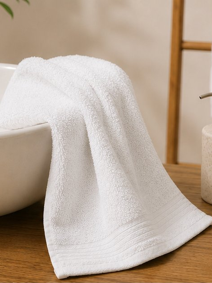 Hand Towel 100% Virgin Cotton 650 GSM